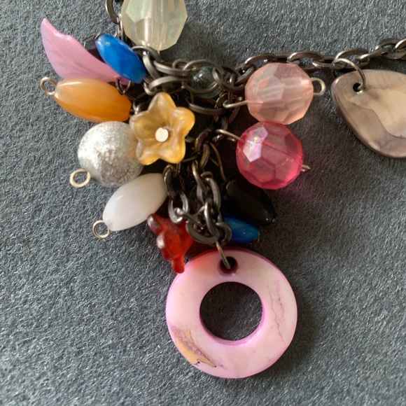 Funky Necklace - Picture 3 of 4